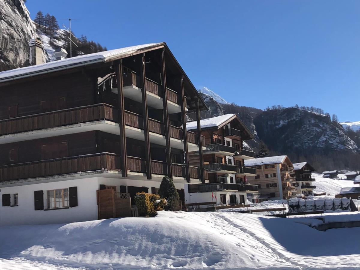 L'Herensarde, Bel Appartement Avec Jardin-Terrasse Et Garage Evolène Kültér fotó